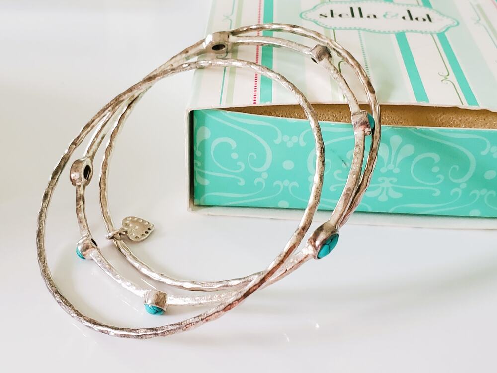 Stella and Dot Lot of 3 Silver Faux Turqouise Bracelets